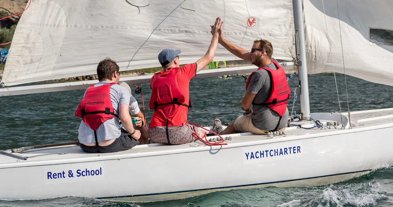 Segel Kurs für Firmen Mitarbeiter Teambuilding am Gardasee