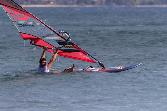 Windsurf Wasserstart, partenza dall'acqua, waterstart course on Lake Garda