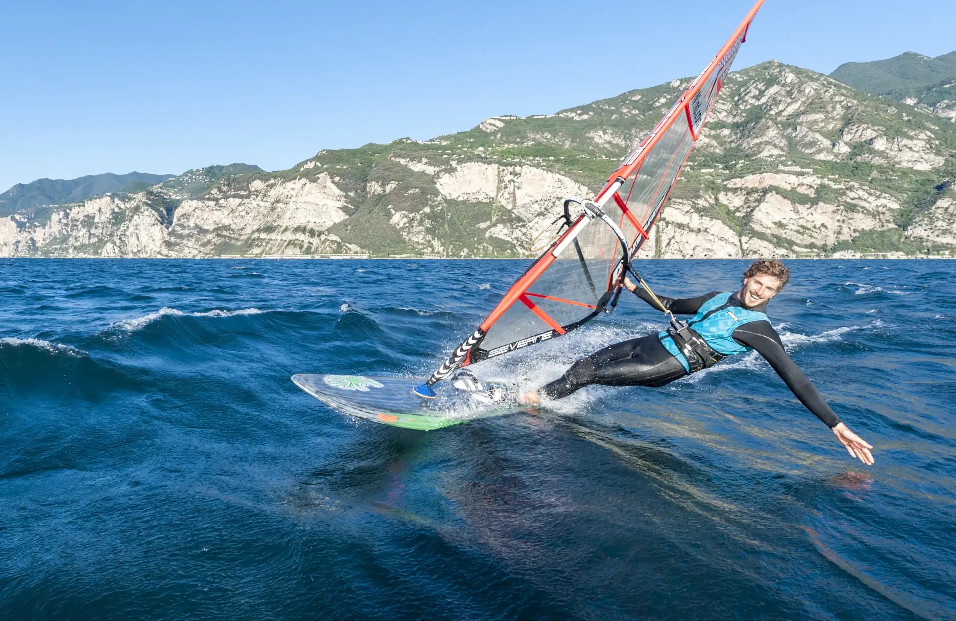 Windsurf Vermietung Pro Equipment Severne, Neilpryde, Jp Australia, Duotone